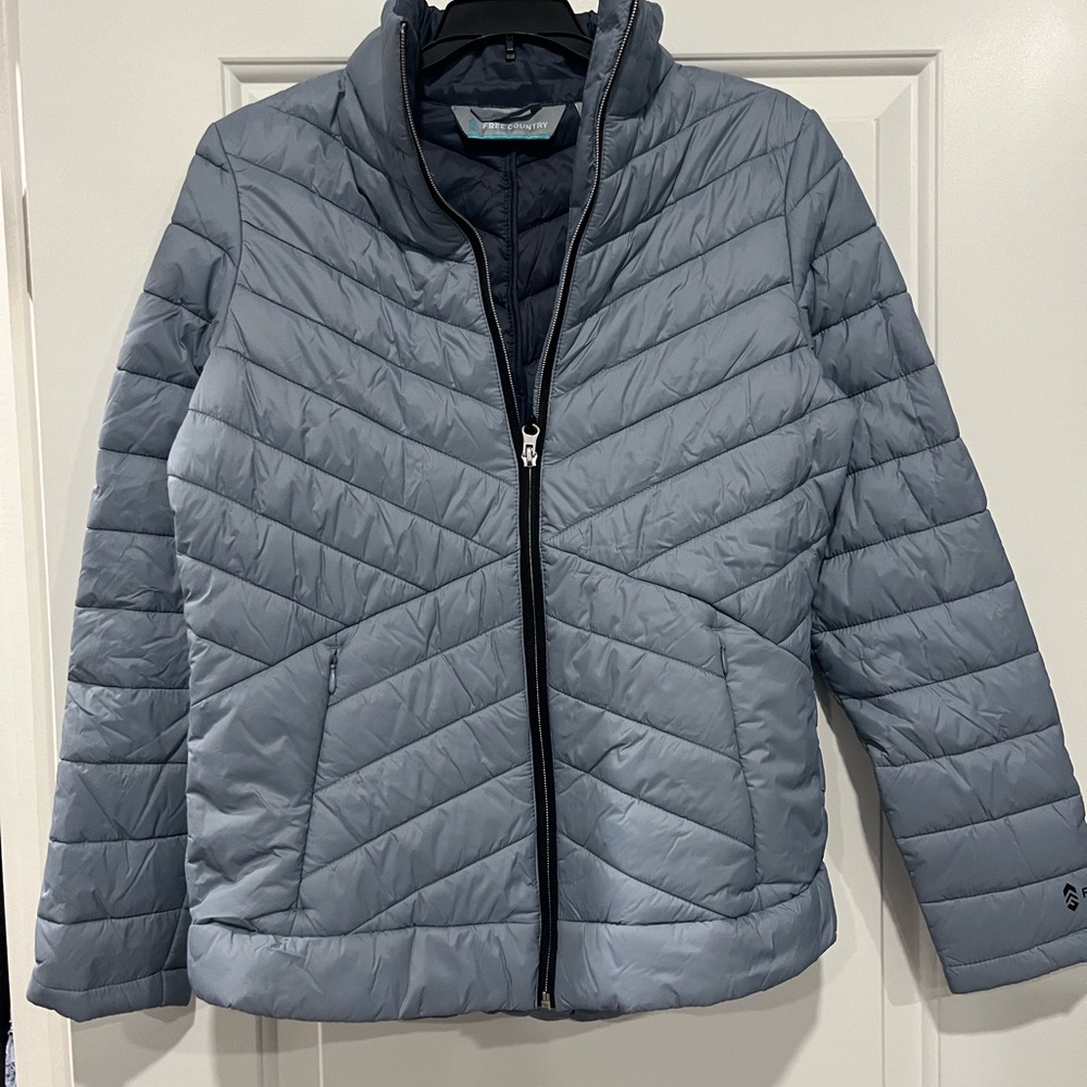 Free Country Women's Gray Puffer Jacket